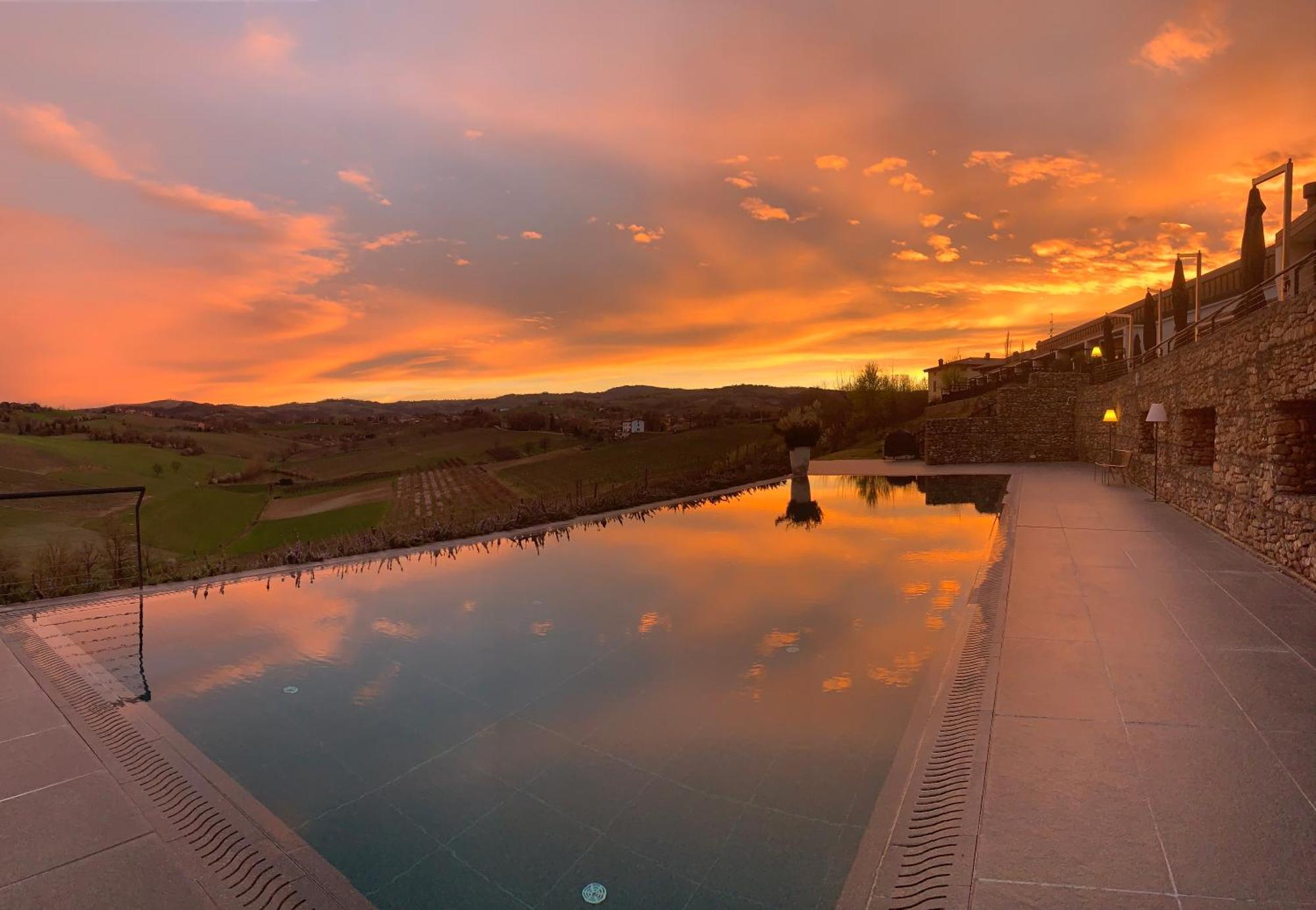 Agriturismo Opera 02 Кастельветро-ді-Модена Екстер'єр фото